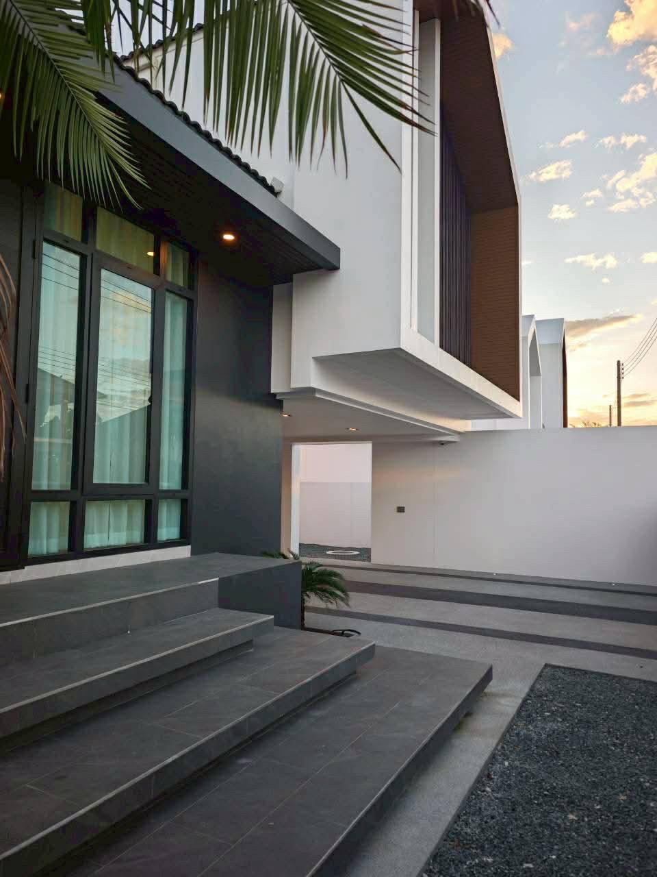 Luxury Smart Home Pool Villa for Sale in Doi Saket, Chiang Mai รูป 6